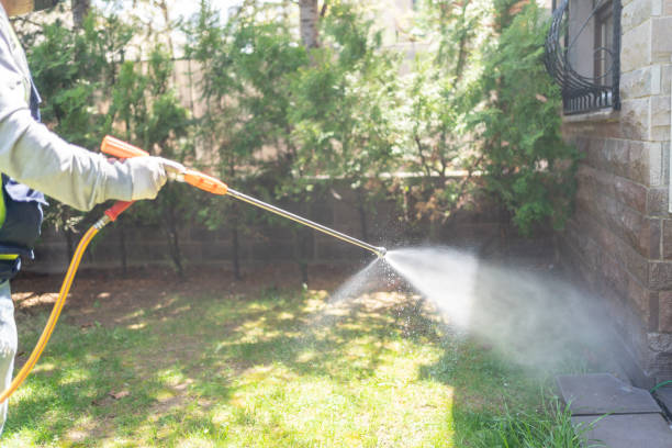 Best Exterminator Services  in Lithia Springs, GA